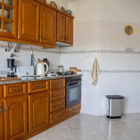 Superhost Spacious Double Near Lisbon And Beaches